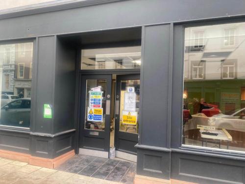 WhatsApp-Image-2022-12-08-at-10.39.36