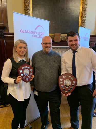 Employer-Apprentices-with-Awards